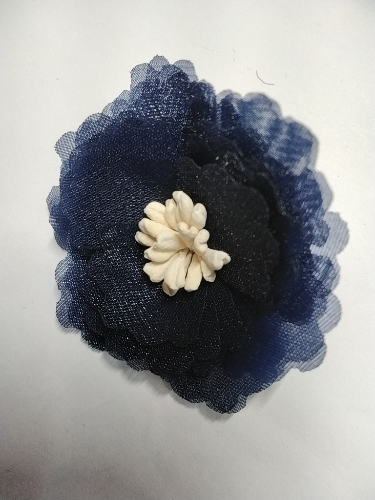 FLORES DE ORGANZA CERRADA PISTILO