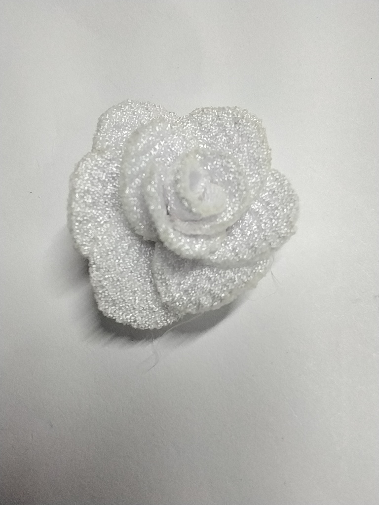 FLORES ROSITAS DE TELA 2cm PEQUEÑA 