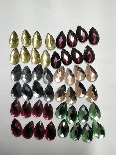 GOTAS DE VIDRIO ALARGADAS SIN BASE 18mm PAQ 4 PARES