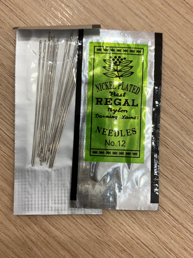 [ADMR12] AGUJAS DE MANO REGAL NEEDLES No 12 PAQ 1O PZS